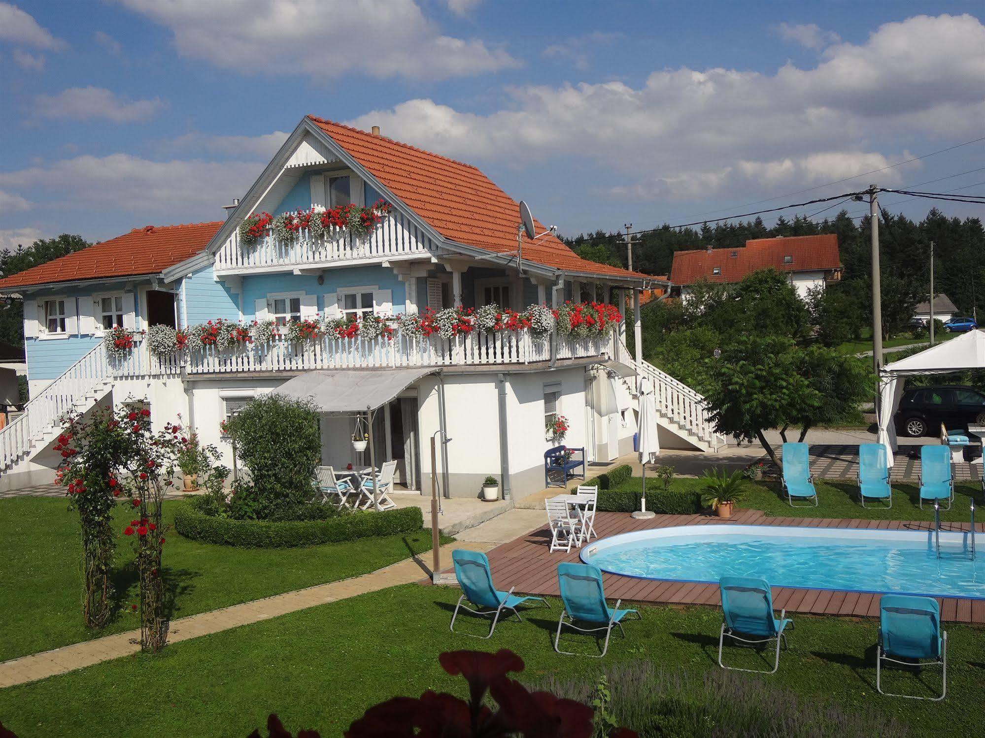 Pool Apartments Plitvice Lakes Grabovac  Eksteriør billede